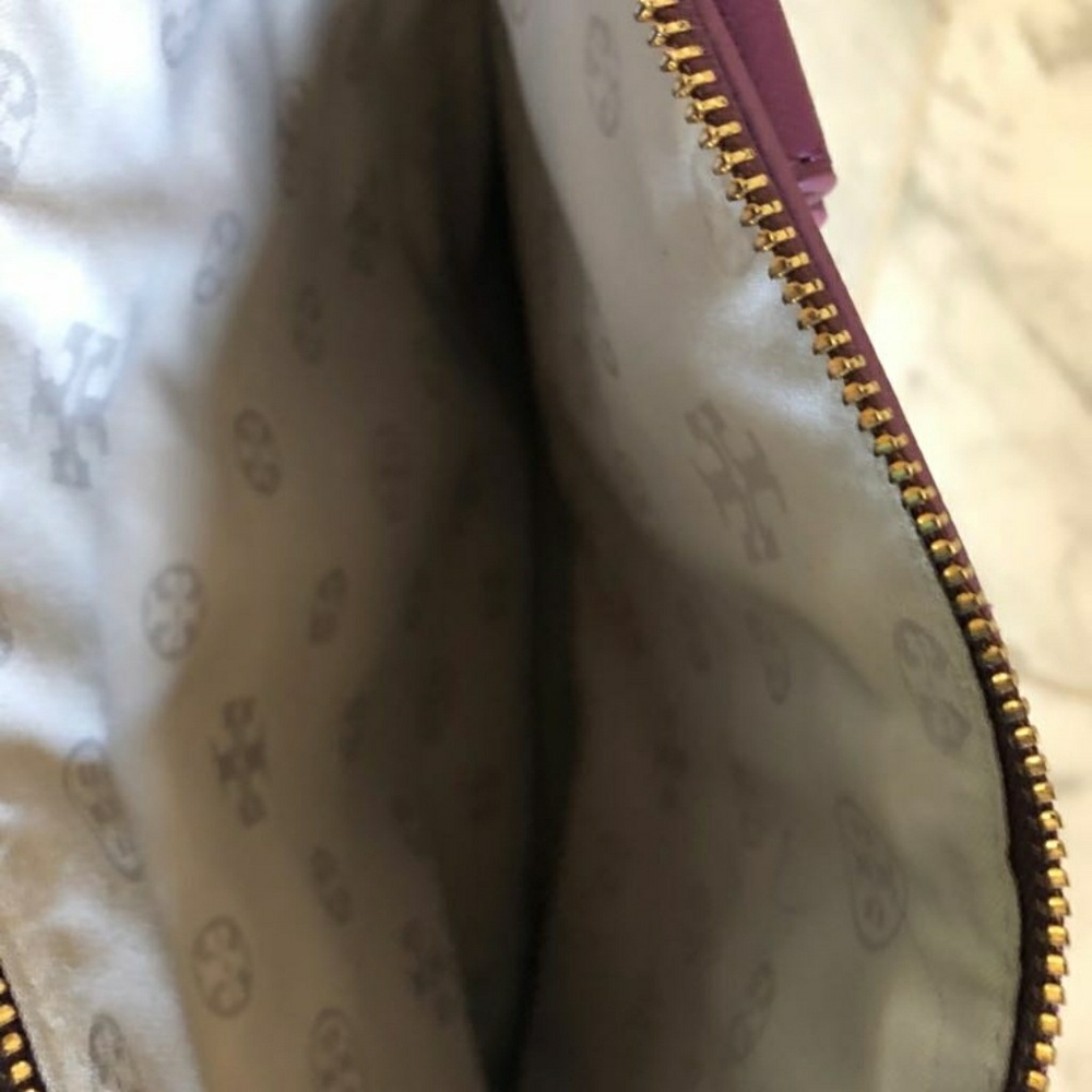 Tory Burch purse - Picture 5 of 8